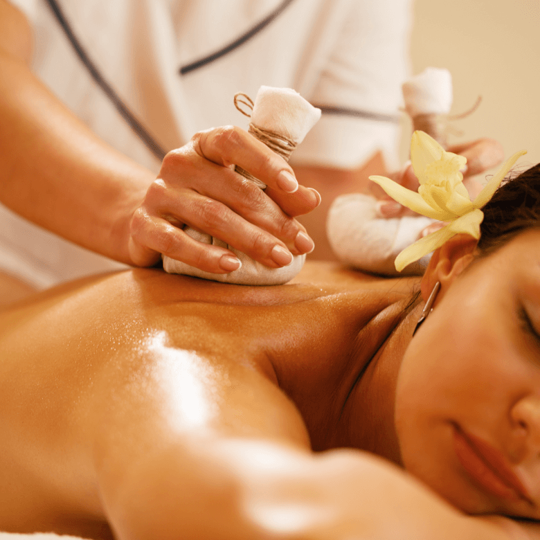 Thaise kruidenstempel massage